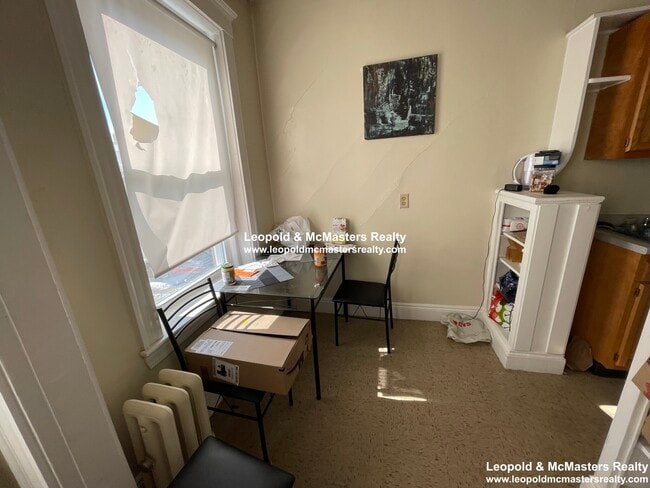 Foto del edificio - 225 Kelton St