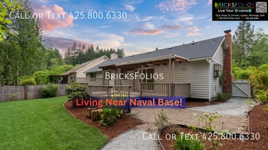 Building Photo - 1340 NW Huckle Dr