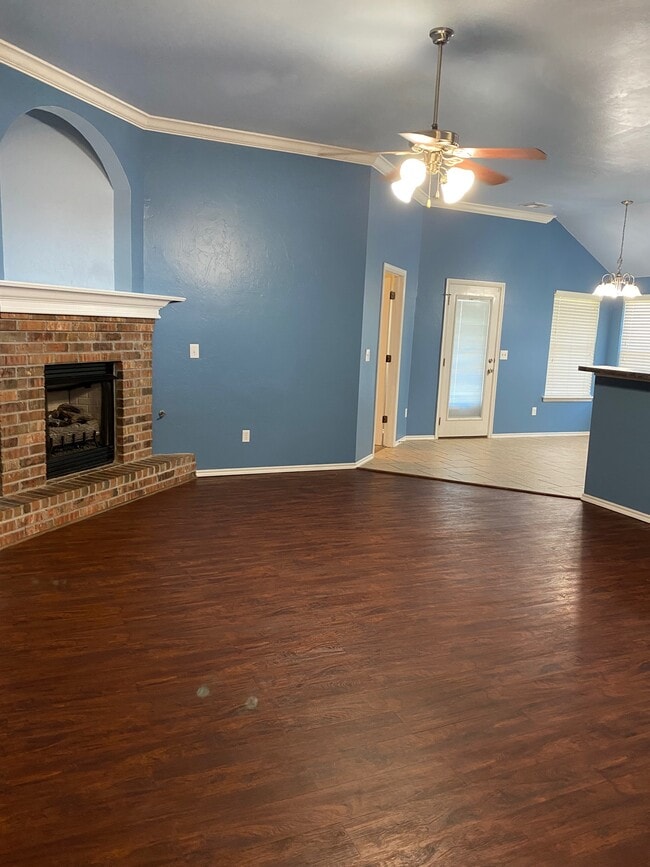 Building Photo - 7921 Frye Ln