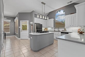 Building Photo - 14231 Championship Ln