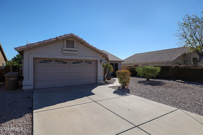 Building Photo - 16071 N 91st Dr