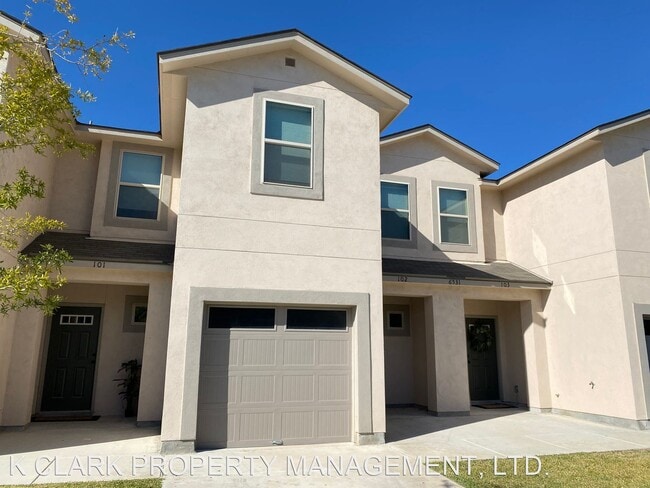 Building Photo - 3 br, 2.5 bath House - 6531 MARCEL WAY #102