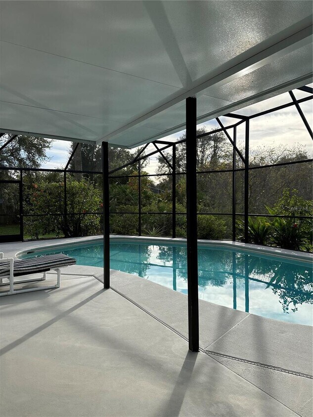 Foto del edificio - 133 Meadow Green Dr