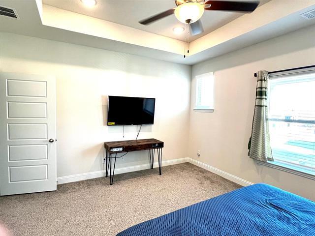 Building Photo - 294 Ukiah St