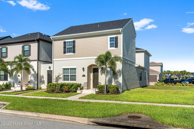 Foto del edificio - 8110 Allure Dr