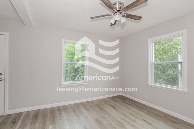 Foto del edificio - 8375 Pippin Rd