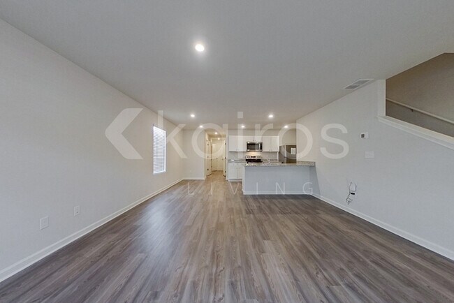 Foto del edificio - 329 Ironwood Ct
