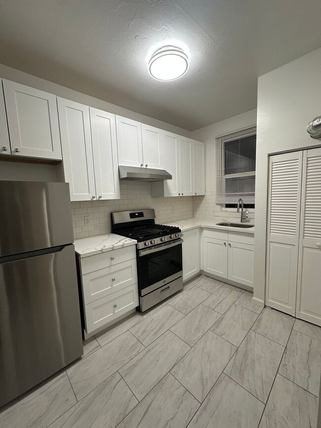 Photo - 758 Jackson St Apartment