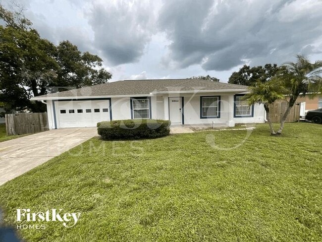 Building Photo - 2924 Woodcrest Ln