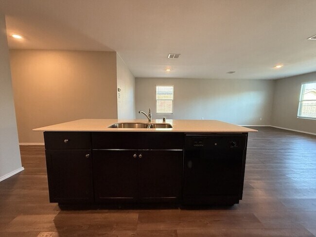 Foto del edificio - 413 Everglades St