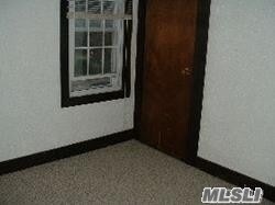 Building Photo - 31 E Raymond Ave