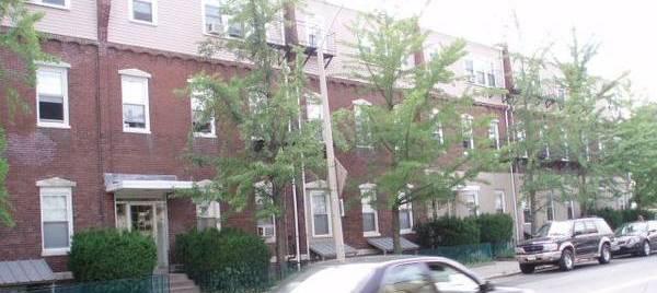 Primary Photo - 164 North Beacon St