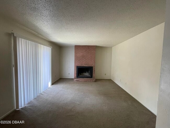 Building Photo - 75 Springwood Square
