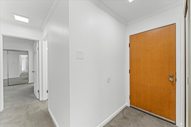 Building Photo - 55 Fairmount Ave