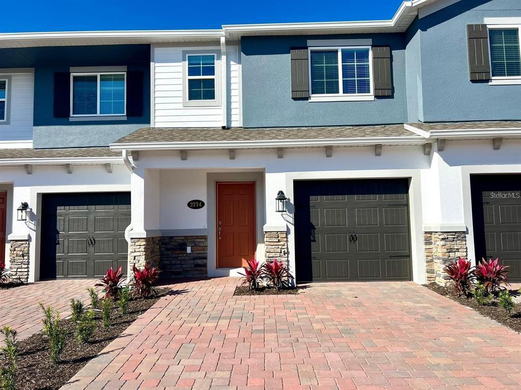 Foto principal - 2774 Narcoossee Cmns Wy