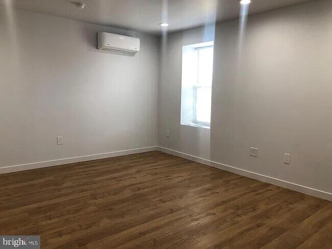 Foto del edificio - 2904 Poplar St