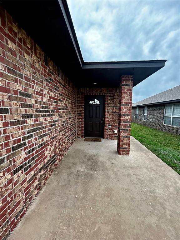 Building Photo - 1825 Post Oak Rd