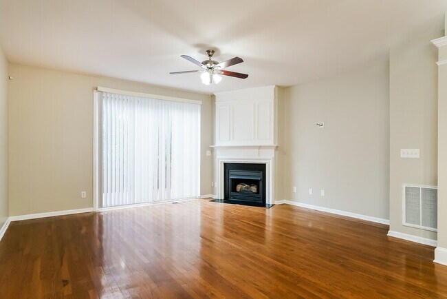 Building Photo - 4939 Wyatt Brook Way