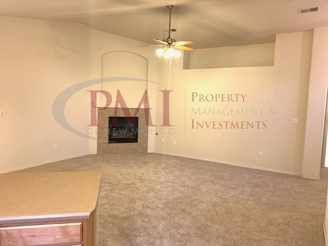 Building Photo - 4386 Kachina Canyon Rd
