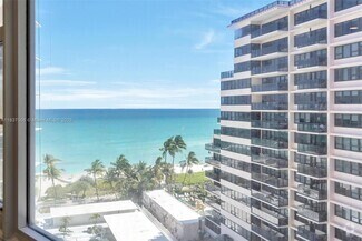 Building Photo - 5255 Collins Ave