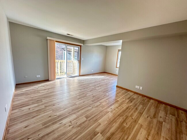 Building Photo - 4529 Prescott Ave