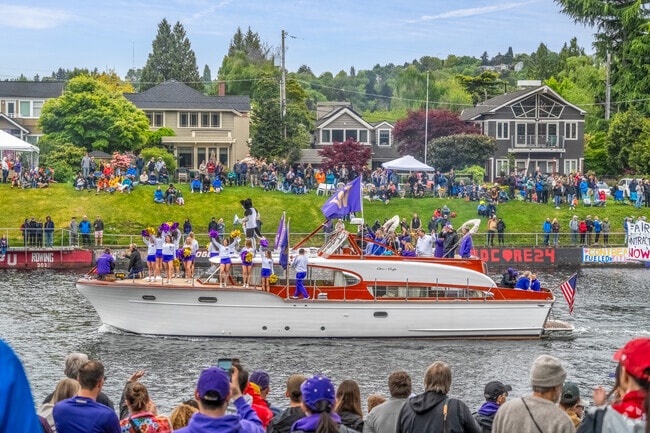 The UW yacht showing some acrobatic moves at the Opening Day 2024.