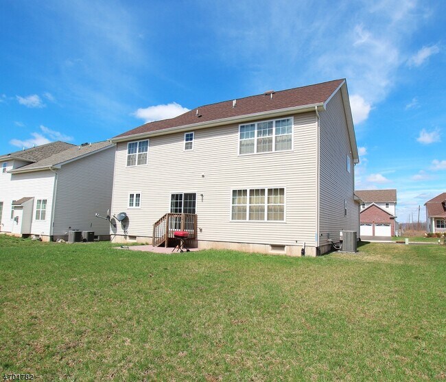 Foto del edificio - 34 Willocks Cir