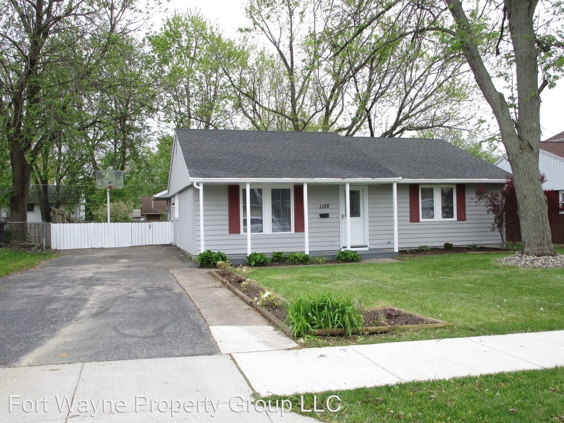 3 br, 1 bath House 1128 Tulip Tree Road House Rental in Fort Wayne
