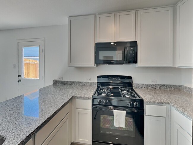 Building Photo - 9809 Papillion Wy