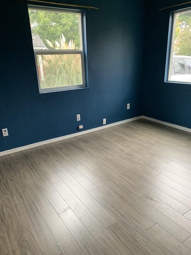 Foto del edificio - 8023 SE Cooper St