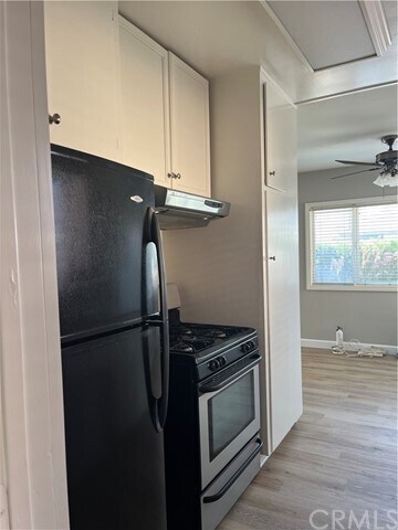 Foto del edificio - 233 Avenida Monterey