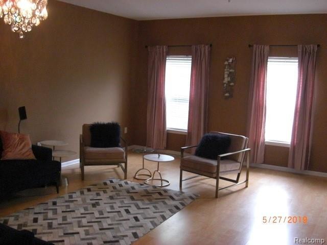 Foto del edificio - 22662 Goddard Rd