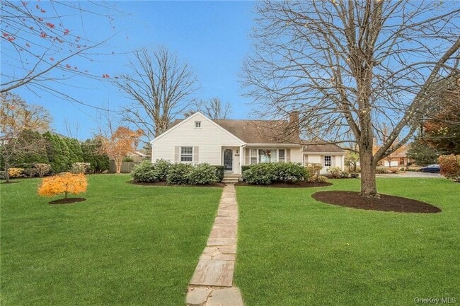 Photo - 29 Old Orchard Rd House