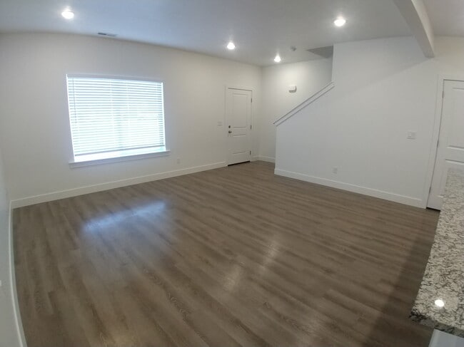 Building Photo - 335 S 1540 E