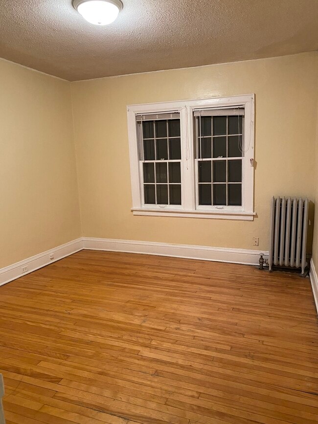 Bedroom - 1722 Fremont Ave S