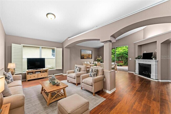 Foto del edificio - 2522 Clareside Dr