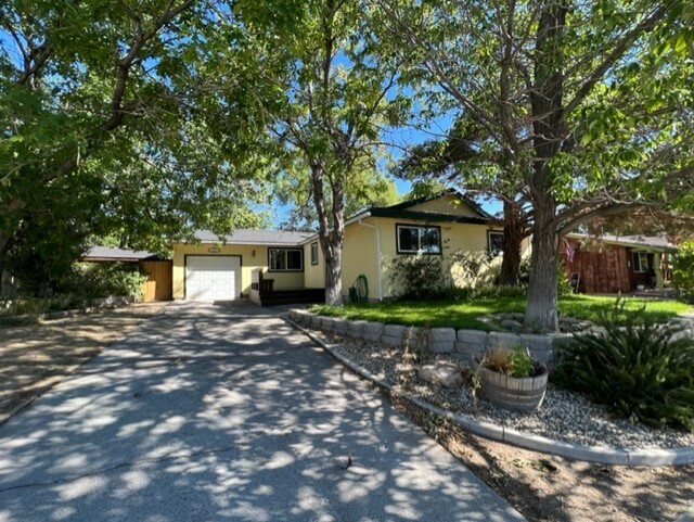 Building Photo - 2865 Edgewood Drive