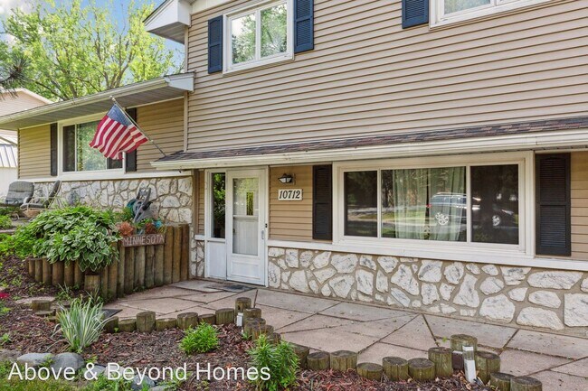 Building Photo - 4 br, 3 bath House - 10712 27th Avenue South