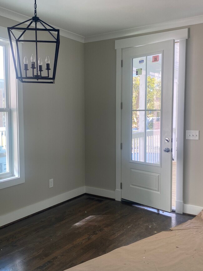 Foto del edificio - 725 N Atlantic Ave