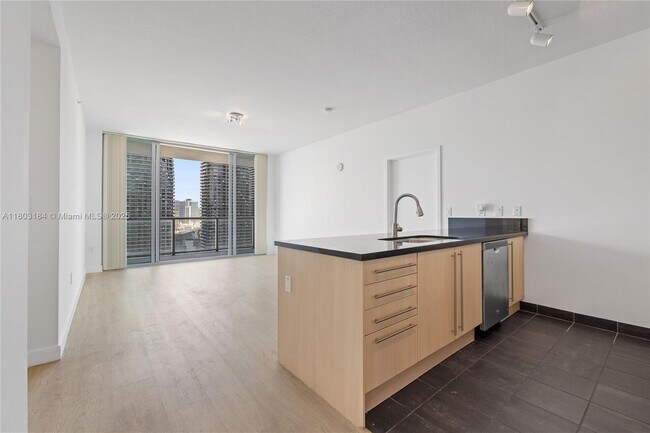 Foto del edificio - 1111 SW 1st Ave