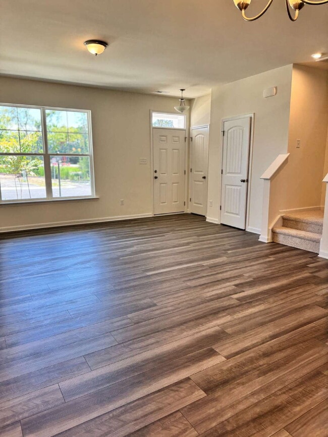 Building Photo - Brand New 3-Bedroom Townhome for Rent in T...