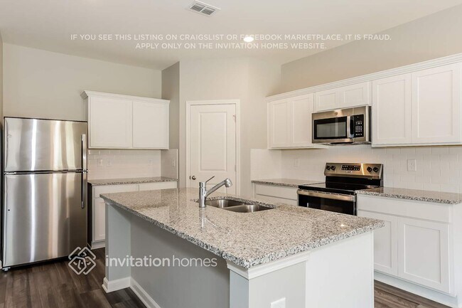 Foto del edificio - 121 Chesapeake Bay Dr S