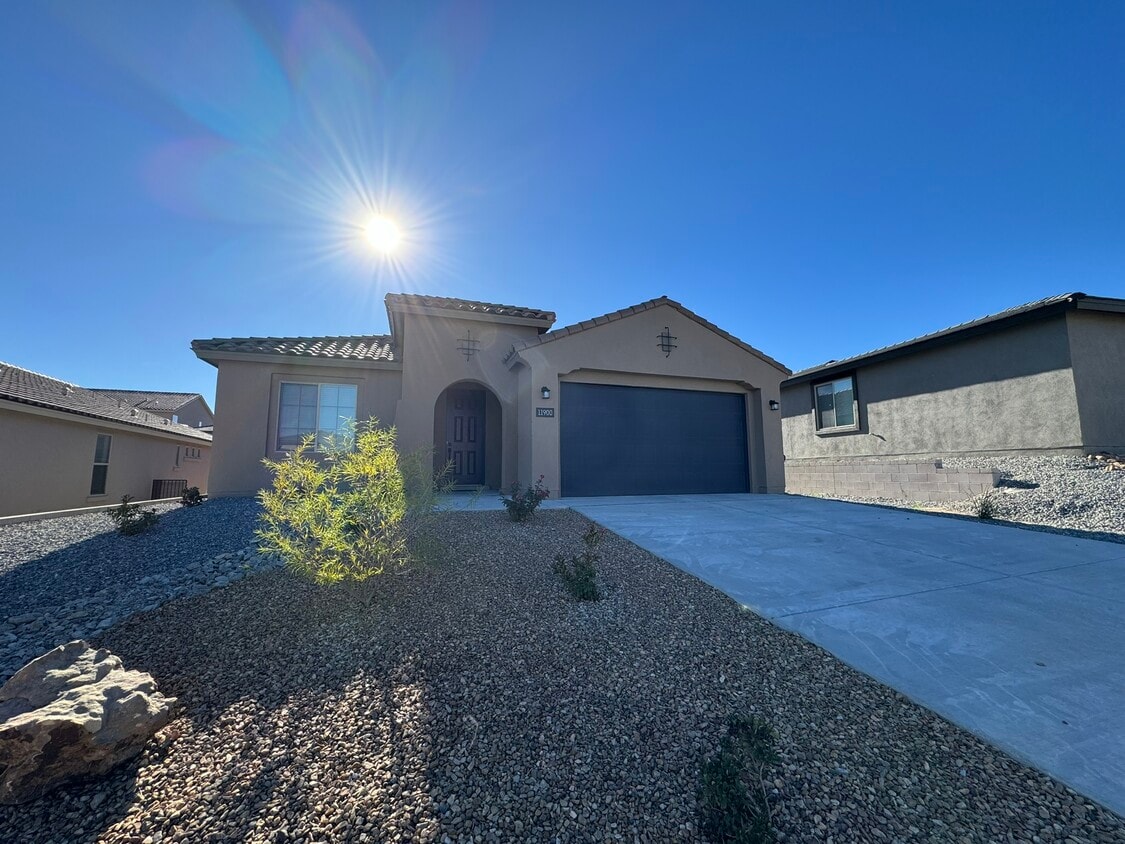 Primary Photo - 11900 N Star Trl NW