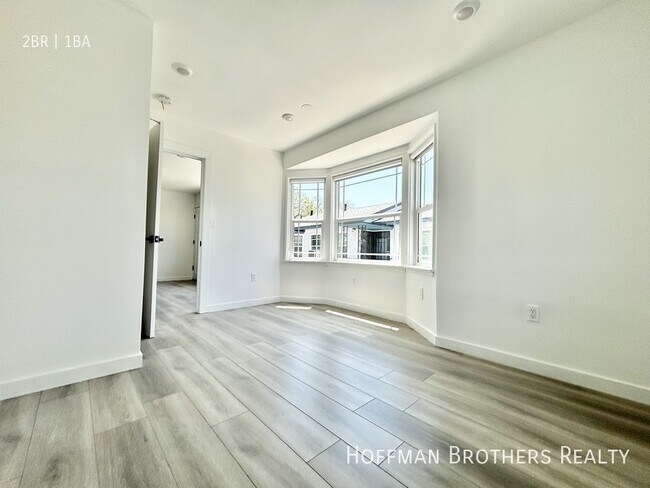 Foto del edificio - 6127 1/2 Monterey Rd-