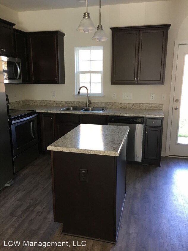 5324 Farm House Trail, WinstonSalem, NC 27103 House Rental in