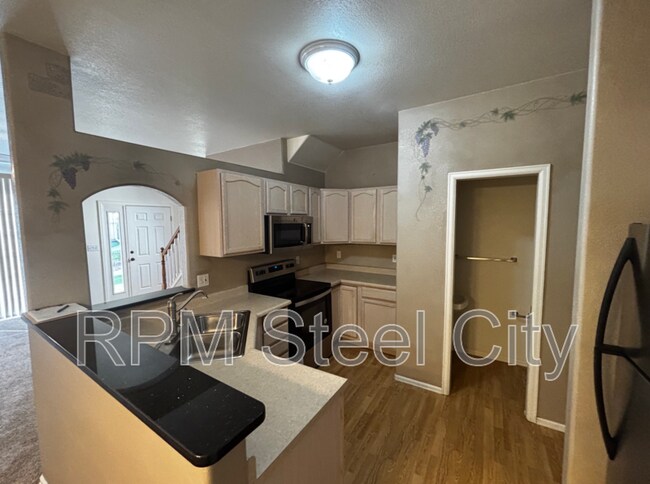 Foto del edificio - 4141 Outlook Blvd