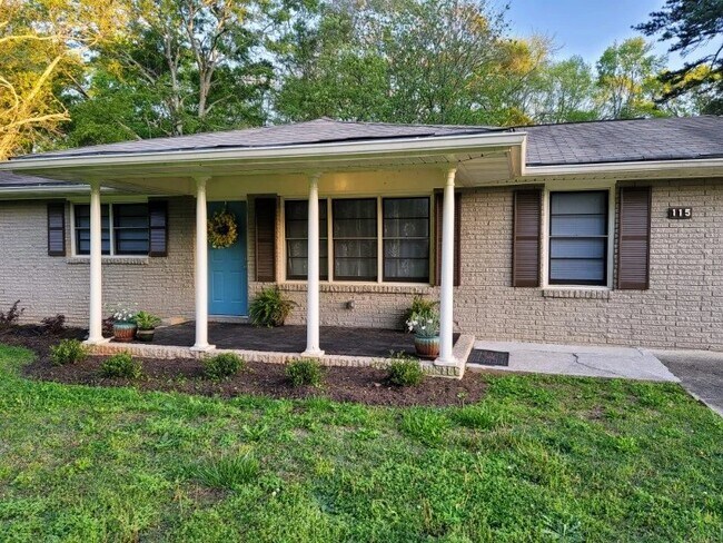 Building Photo - 115 Sunrise Dr