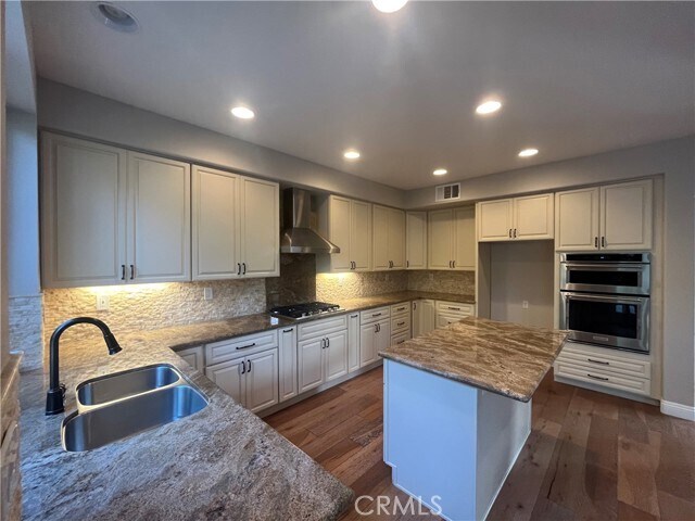 Building Photo - 27962 Loretha Ln