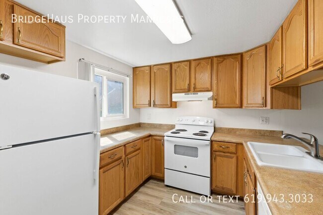 Foto del edificio - 8703 Lake Murray Blvd