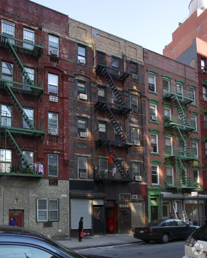 Foto del edificio - 23 Monroe St